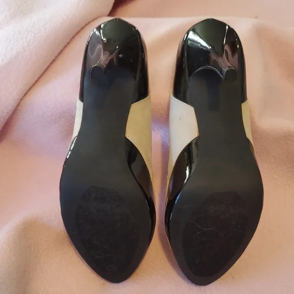 JUSTFAB HEELS - Picture 8 of 10